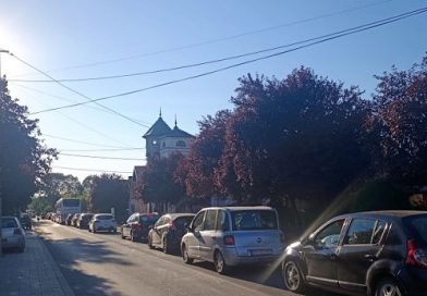 Apsurd na pruzi u Ćićevcu: Rampa spuštena kad voza nema, podignuta kad prolazi